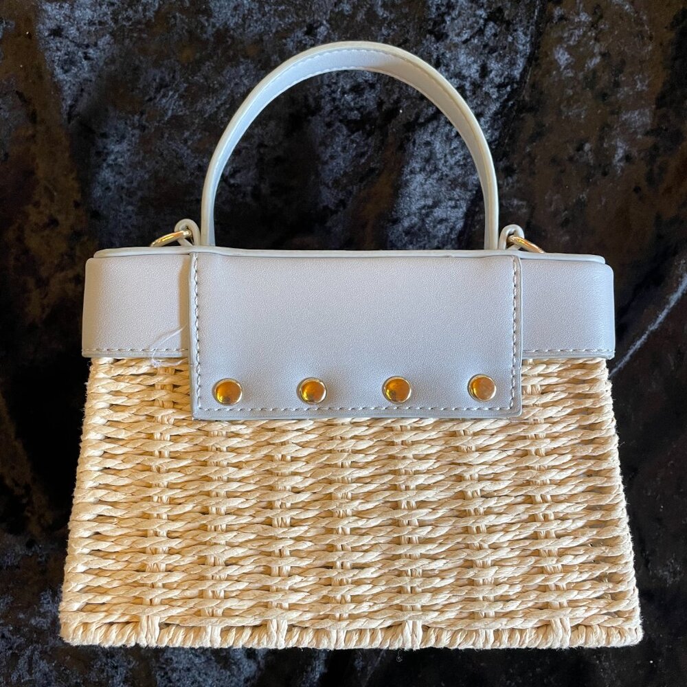 Live Dreams light blue basket pill box purse - Picture 2 of 9